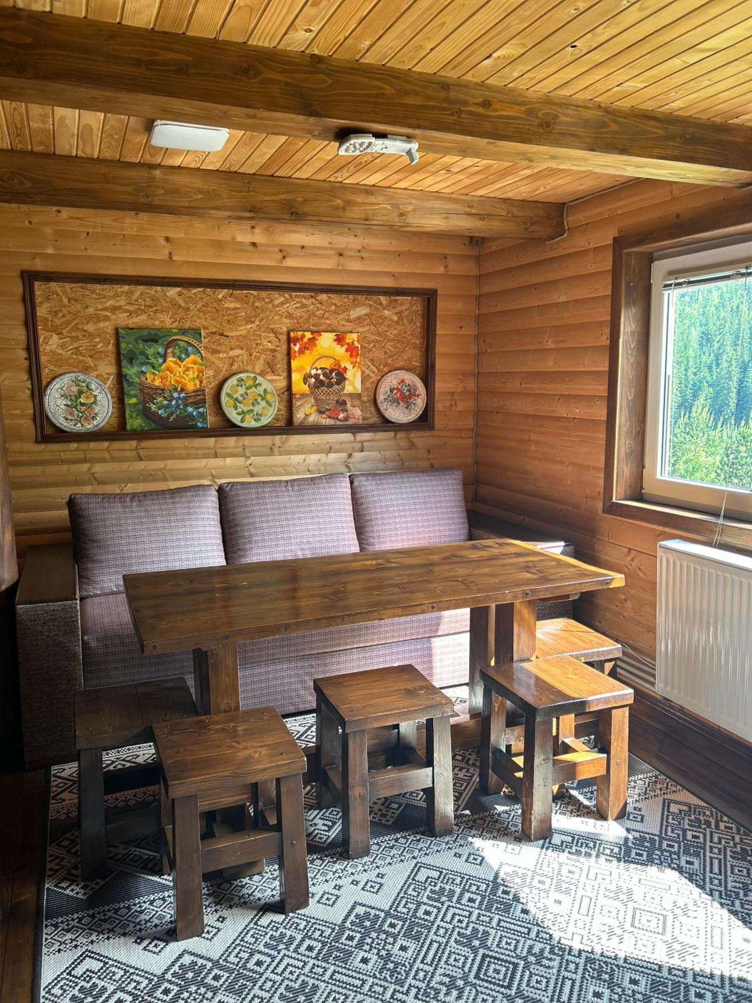 Guest House Kaspiy Bukovel Exteriör bild